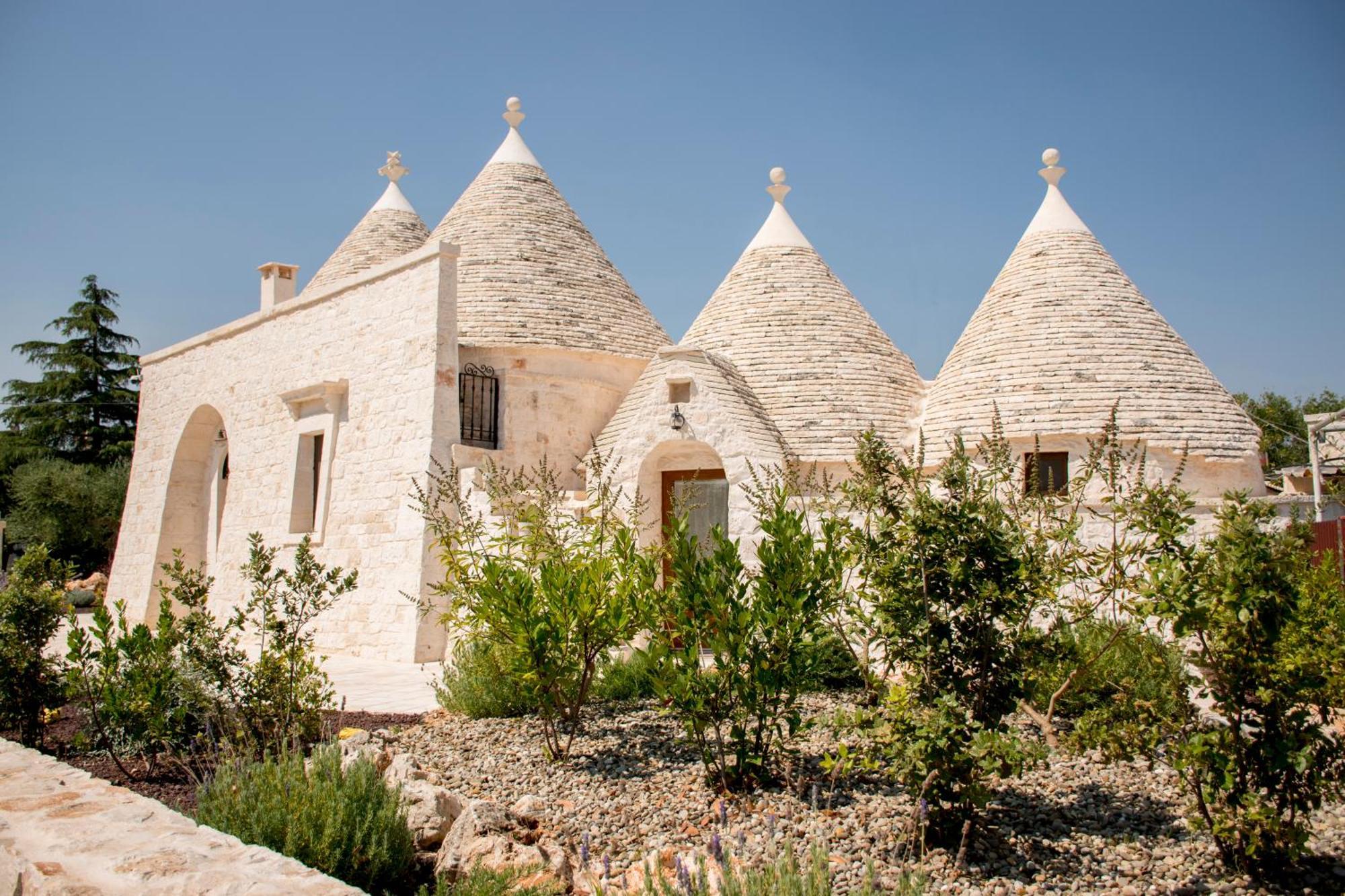 Trullo Manivida Villa Locorotondo Exterior photo